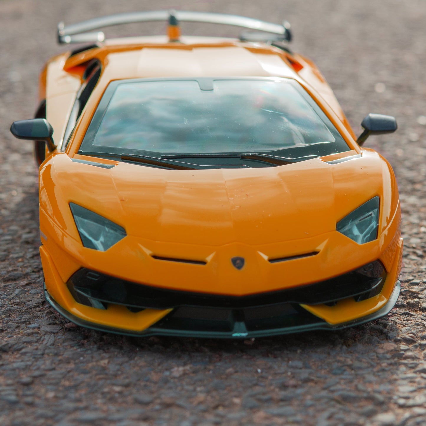 Remote Control 1:14 Lamborghini Aventador SVJ